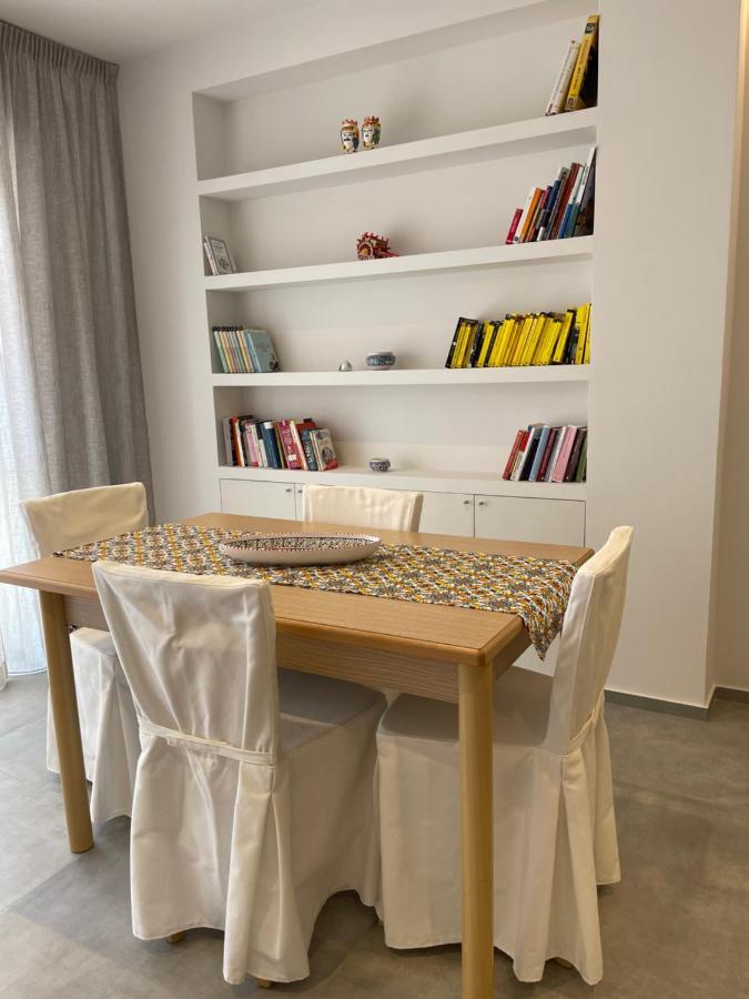 Luxury Sea House Apartment Trapani Bagian luar foto