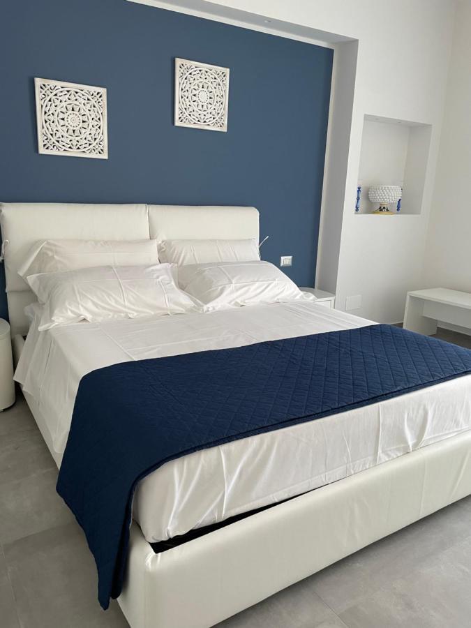 Luxury Sea House Apartment Trapani Bagian luar foto
