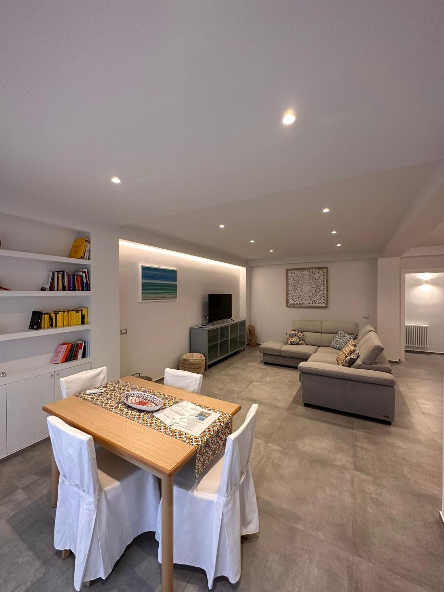 Luxury Sea House Apartment Trapani Bagian luar foto