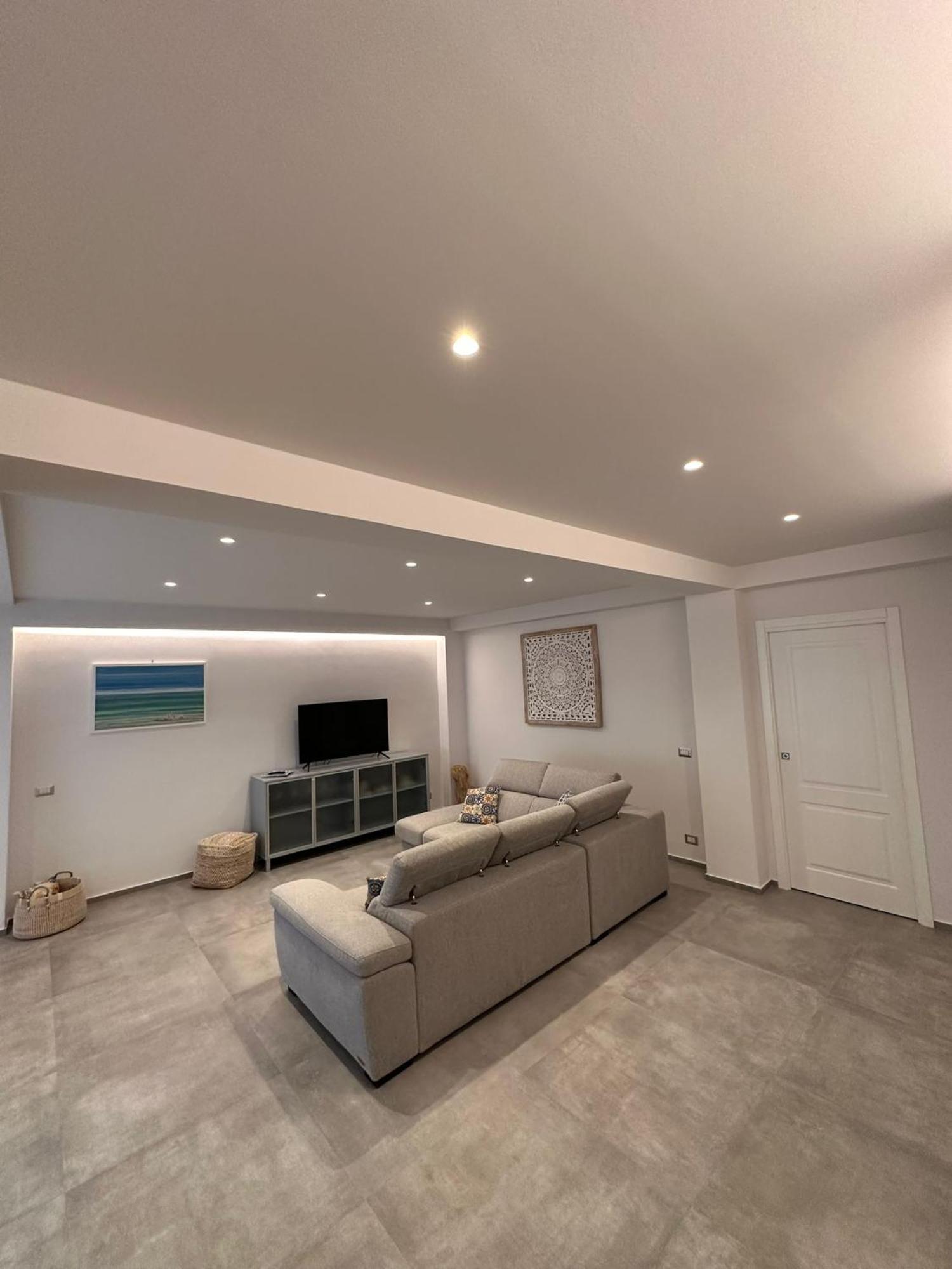 Luxury Sea House Apartment Trapani Bagian luar foto