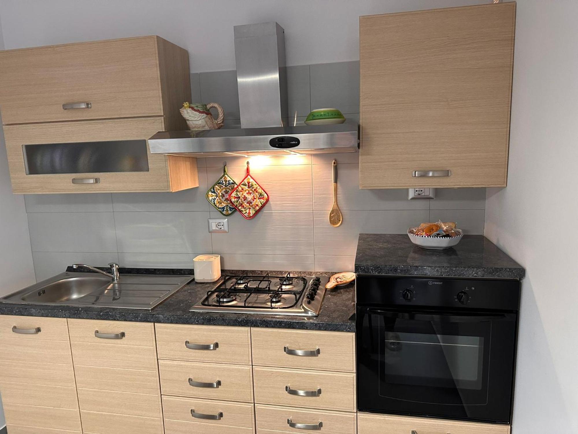 Luxury Sea House Apartment Trapani Bagian luar foto