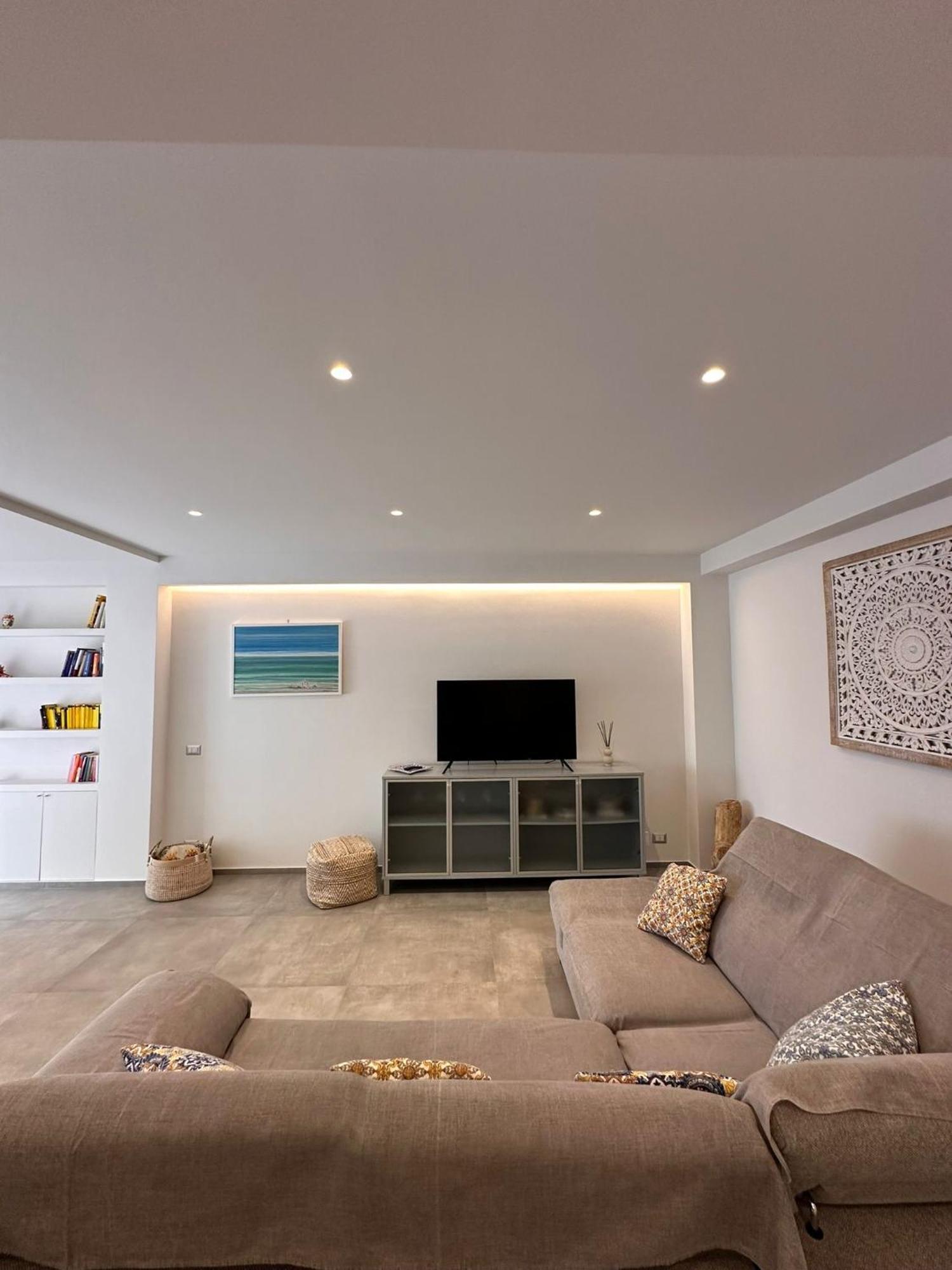 Luxury Sea House Apartment Trapani Bagian luar foto